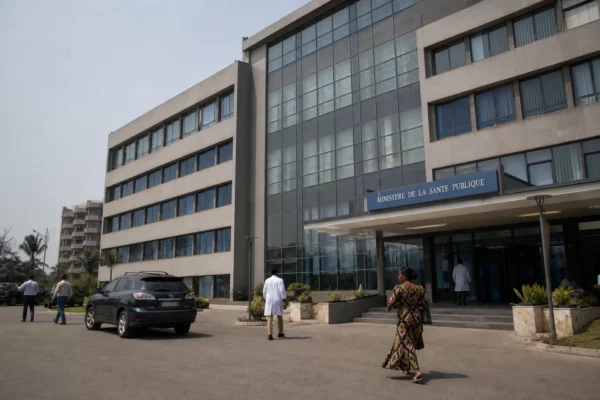 En RDC, les milliards promis contre Ebola doivent encore franchir l’épreuve des zones difficiles d’accès