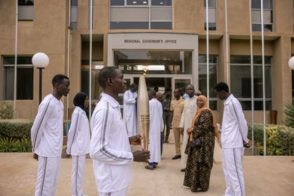 Au Sénégal, la flamme des JOJ Dakar 2026 devient un relais national entre Dakar et les 14 régions