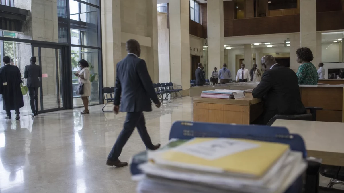 Biens mal acquis au Gabon : Ali Bongo relance le débat, mais la justice française garde la main sur le dossier