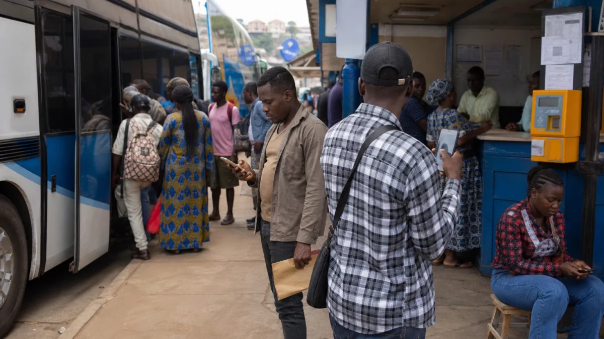 Au Cameroun, les cyberarnaques ciblent l’espoir d’un emploi et fragilisent la confiance dans l’économie numérique
