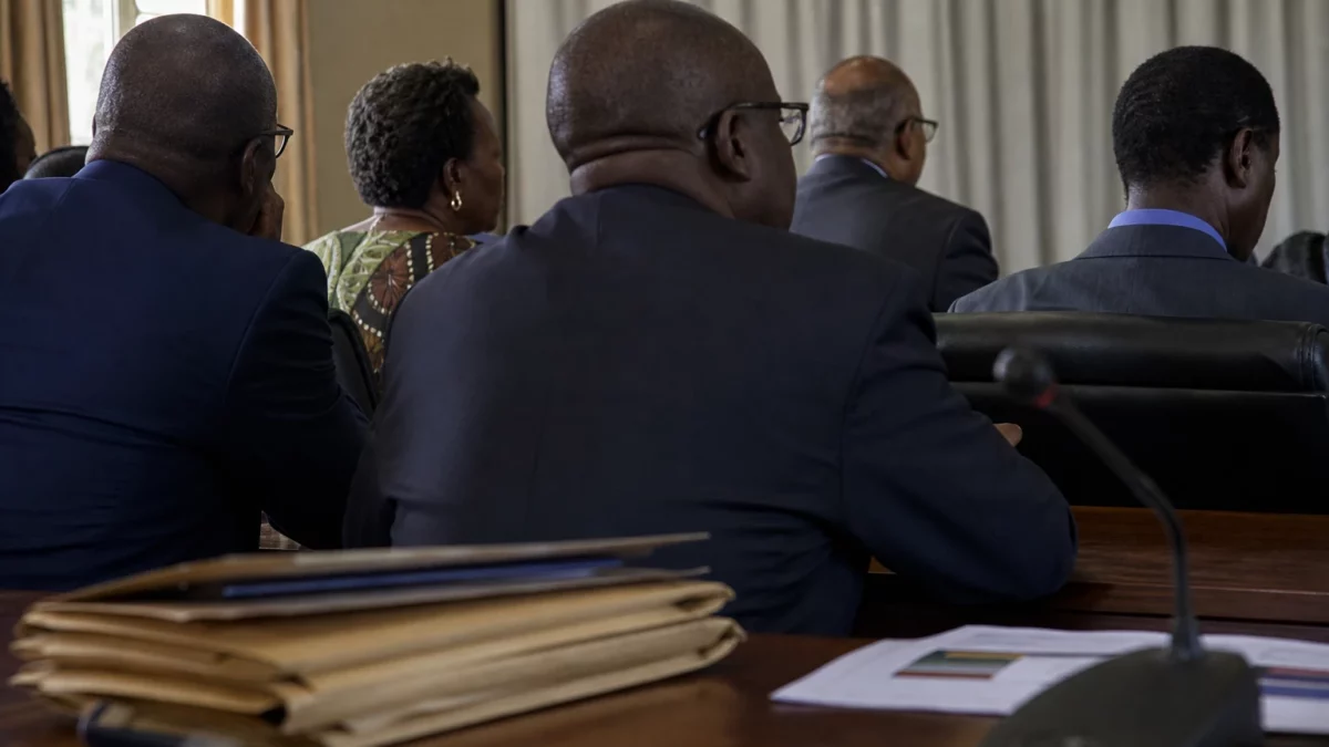 Au Zimbabwe, la croissance reste portée par l’agriculture mais El Niño et la dette menacent le rebond en 2027