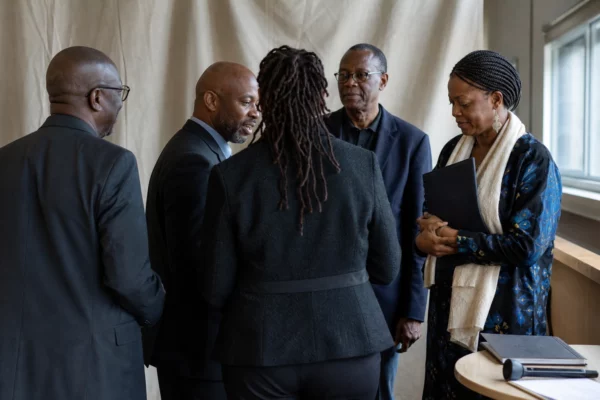 Hermine Yollo fait entendre une parole féminine camerounaise au cœur du théâtre francophone avec le Prix RFI Théâtre 2026