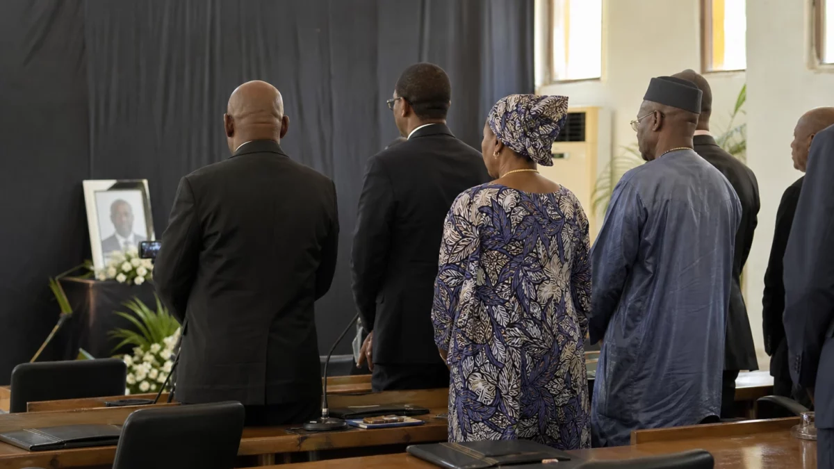 Après sa mort à Paris, Sidya Touré laisse en Guinée l’empreinte d’un technocrate devenu figure majeure de l’opposition politique