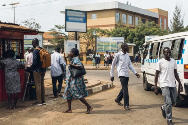 Ouganda: le plan de 328 millions de dollars pour transformer l’accueil des réfugiés en moteur local