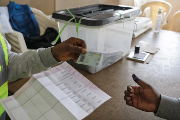 Au Kenya, Edwin Sifuna mise sur la colère de la jeunesse pour transformer l’opposition kényane en force électorale
