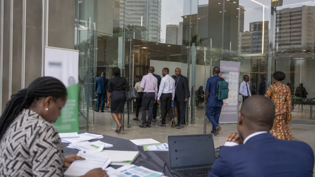 Pourquoi l’IPO de la raffinerie Dangote au Nigeria attire épargnants et prudence sur fond d’enjeu industriel