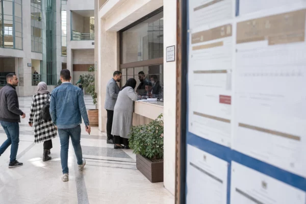 Au Maroc, la jeunesse attend des législatives à Rabat des réponses sur l’emploi et le pouvoir d’achat