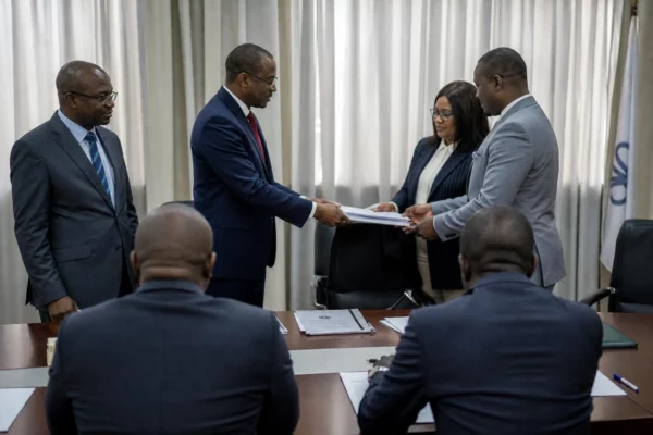 Au Cameroun, Samb’a veut lancer la micro-assurance et mise sur l’agrément pour toucher les revenus informels