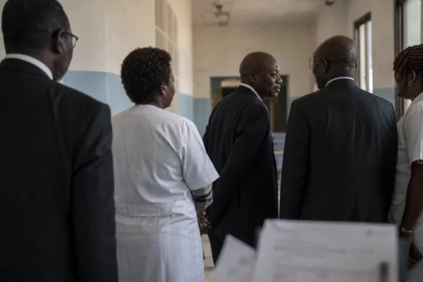 À Mora, l’insécurité fait basculer l’hôpital camerounais sous pression et révèle l’ampleur des besoins