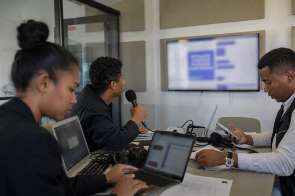 À Madagascar, le démantèlement de 13 centres d’arnaque en ligne révèle l’ampleur d’un réseau transnational