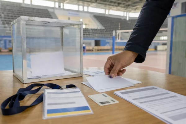 À Tunis, le volleyball masculin tunisien vise le titre continental après une demi-finale maîtrisée face au Maroc