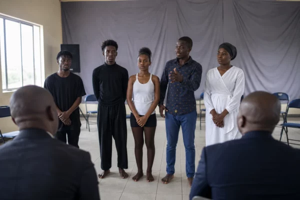 En Côte d’Ivoire, le biama transforme Yopougon en laboratoire culturel et propulse une génération de danseurs