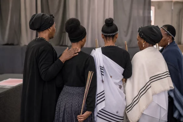 En Afrique du Sud, la danse des roseaux révèle le rôle central des jeunes femmes dans l’héritage zoulou