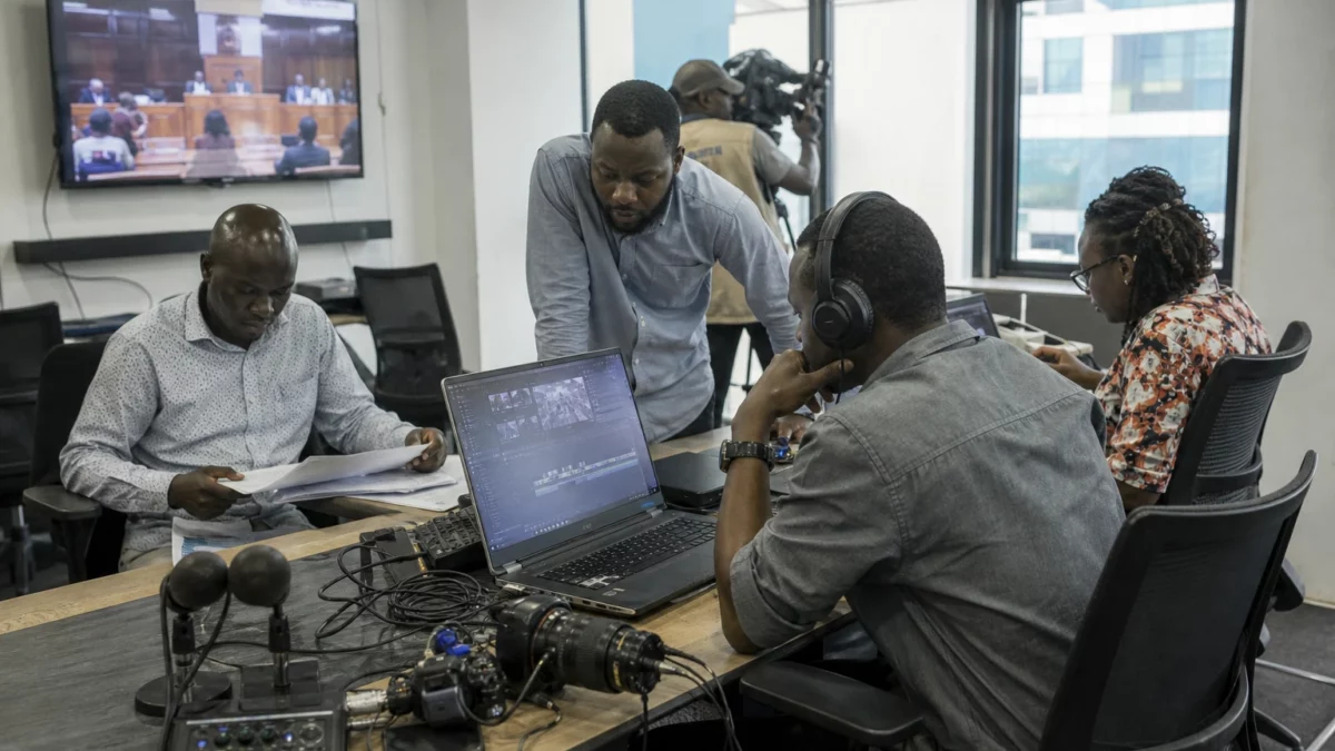 Au Cameroun, le procès Martinez Zogo se heurte au téléphone disparu qui pourrait relier les accusés aux tortures
