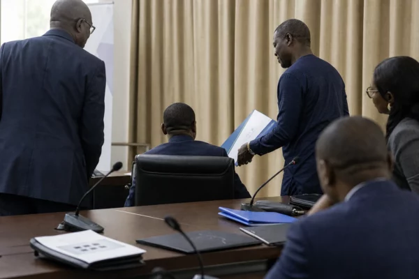 Après la retraite internationale de Mendy, le Sénégal doit rebâtir sa hiérarchie sans perdre son socle défensif