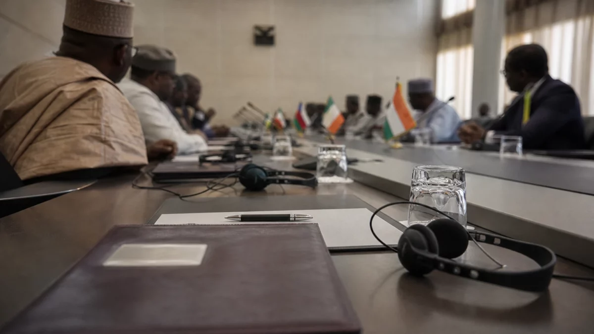 Au Niger, la mutinerie de Niamey révèle la fragilité du pouvoir et l’emprise croissante de la Russie et de l’Algérie