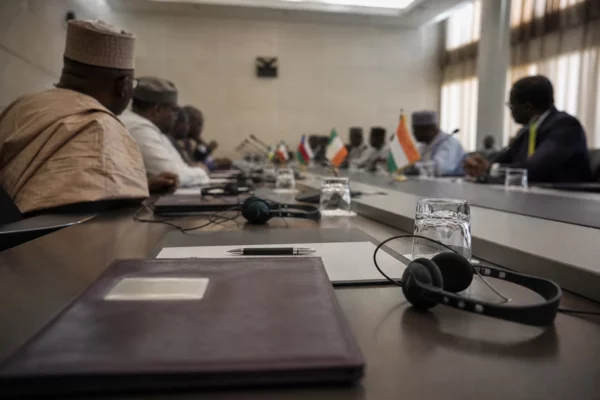Au Niger, la mutinerie de Niamey révèle la fragilité du pouvoir et l’emprise croissante de la Russie et de l’Algérie