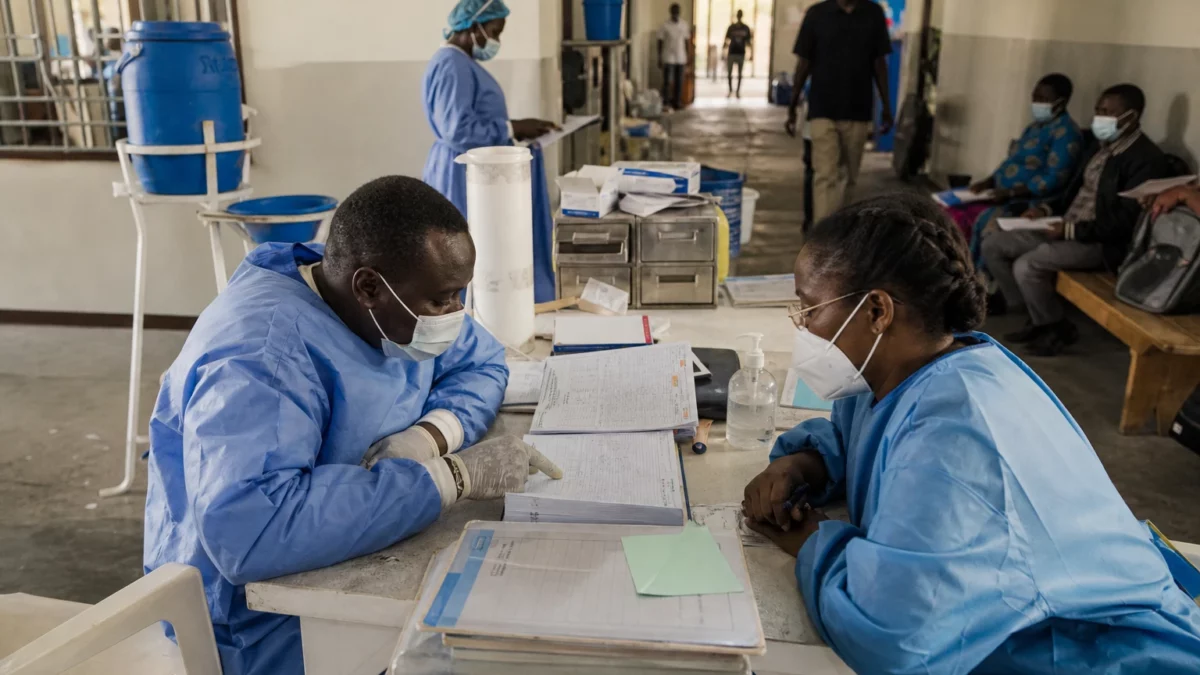 RDC : la riposte Ebola entre dans une phase de recul prudent, mais les foyers actifs restent nombreux