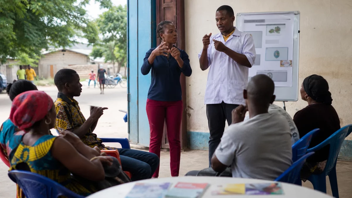 À Kisangani, l’information en langue des signes devient un enjeu central face à la menace persistante d’Ebola en RDC