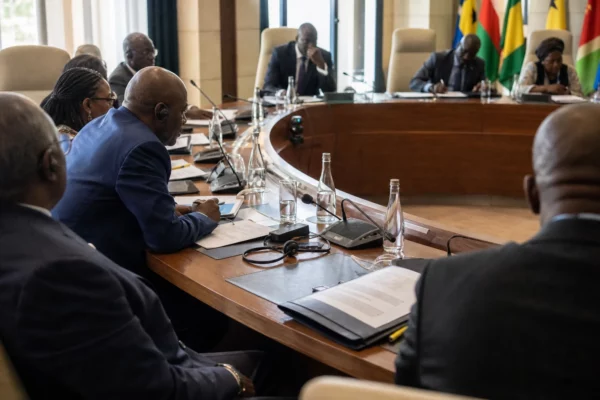 Au Maroc, la faible présence des jeunes dans les urnes met à l’épreuve la confiance envers le Parlement