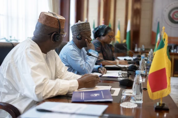 Au Mali, l’attaque de Dioura révèle la vulnérabilité du centre face aux jihadistes malgré les opérations de riposte