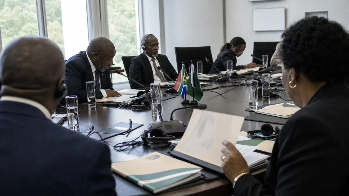 En Afrique du Sud, l’enquête sur la police met à nu l’emprise des réseaux criminels sur le pouvoir