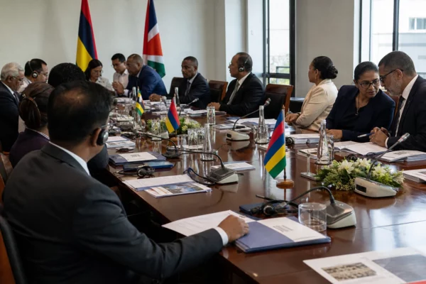 Maurice et les Seychelles passent de la diplomatie aux projets concrets pour booster commerce, pêche et investissement