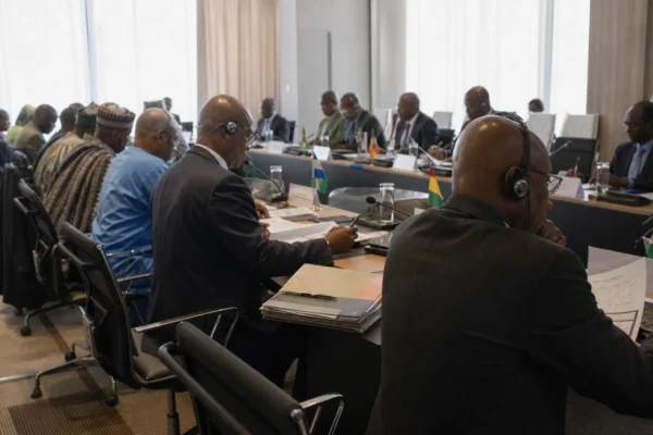 À Conakry, la hausse du trafic portuaire force la Guinée à accélérer ses investissements logistiques