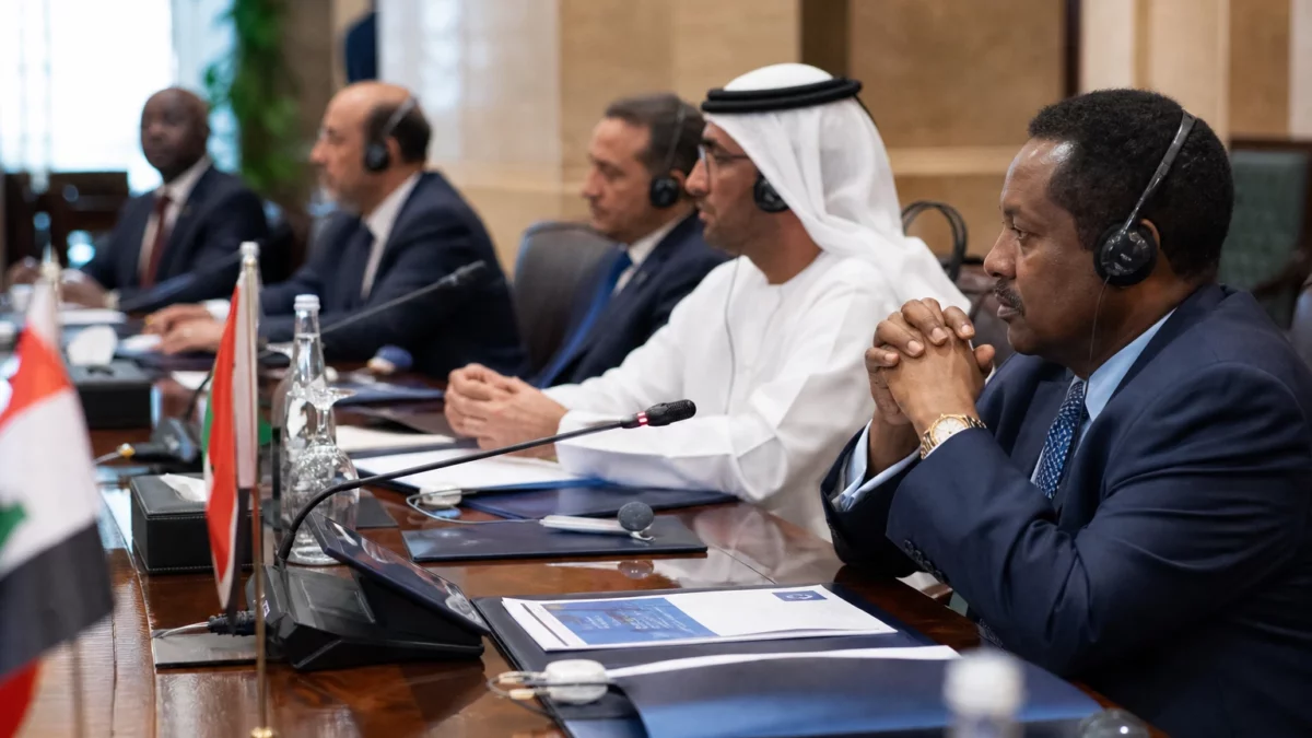 À Caire, Le Caire et Riyad font de la navigation en mer Rouge un test décisif pour le canal de Suez