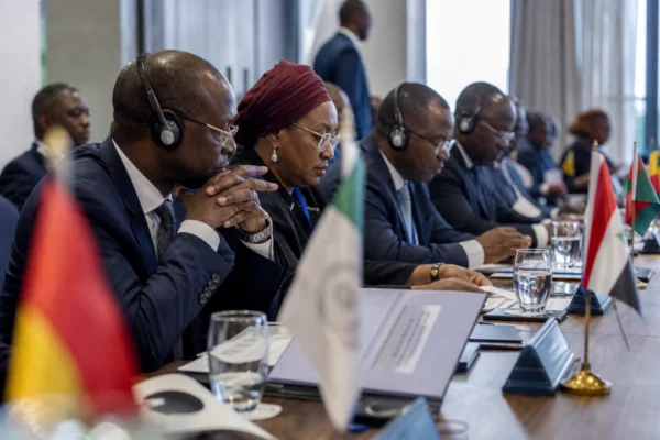 Guinée : 40 000 tonnes de stockage pour réduire les pertes et sécuriser l’approvisionnement alimentaire à Conakry