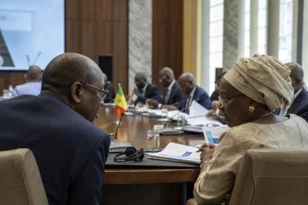 Au Sénégal, Pastef choisit le dialogue loyal face à la dette et à la nouvelle ligne du Premier ministre
