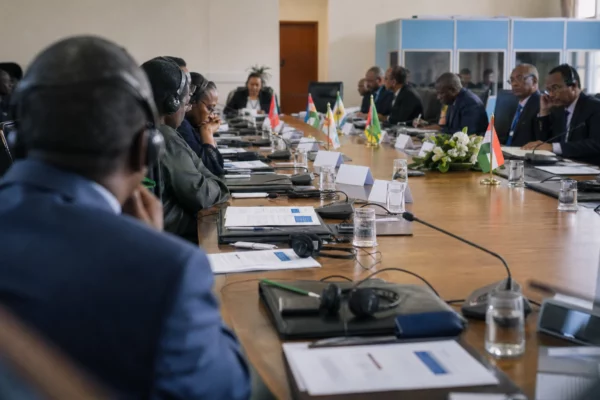 À Madagascar, l’école publique tient encore grâce aux parents face à la pénurie d’enseignants et au sous-financement