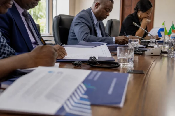 À Freetown, Aissatou Diallo prend la main sur un portefeuille clé pour relier réforme, emploi et croissance