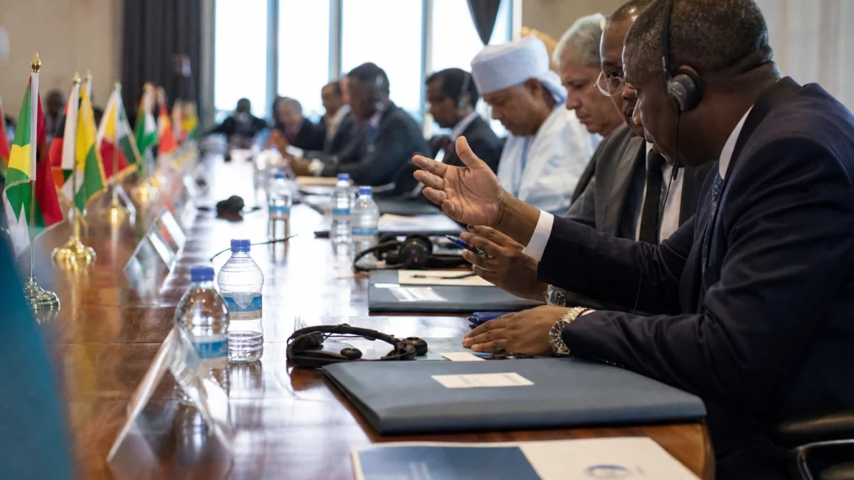 En Mauritanie, le projet de limiter l’accès des mineurs aux réseaux sociaux relance le débat sur la liberté numérique