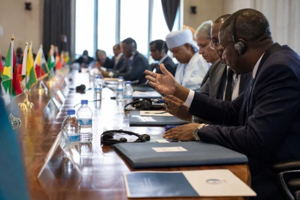 En Mauritanie, le projet de limiter l’accès des mineurs aux réseaux sociaux relance le débat sur la liberté numérique