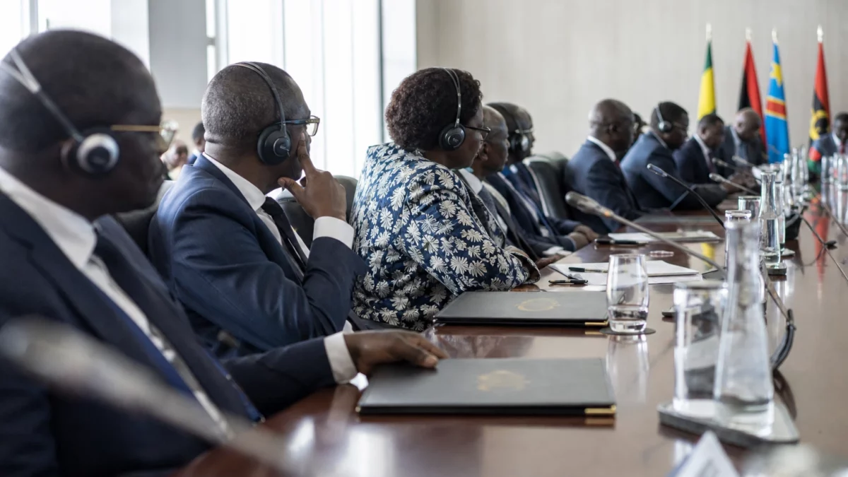 Angola accélère le projet Agogo avec un contrat offshore clé qui prépare la relève du navire Ngoma