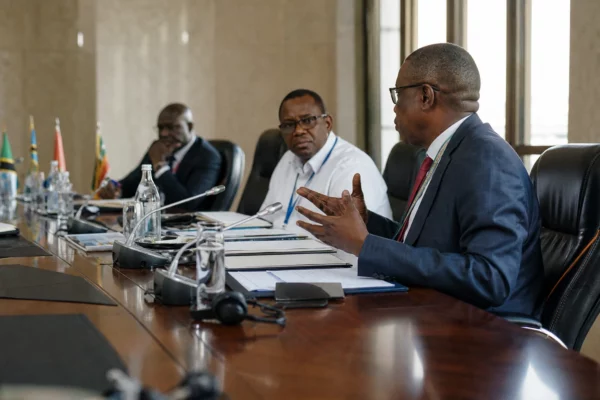 En Ouganda, le pétrole de Kingfisher entre enfin dans sa dernière ligne droite malgré les contestations