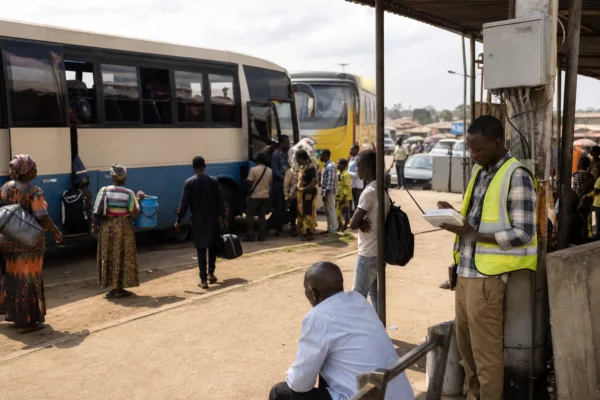 Haut débit Ghana : Amazon avance prudemment sur le satellite face aux défis d’accès et de prix en Afrique de l’Ouest