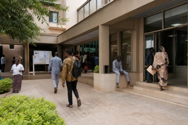 Au Mali, la souveraineté revendiquée par la transition se heurte aux attentes urgentes de la population