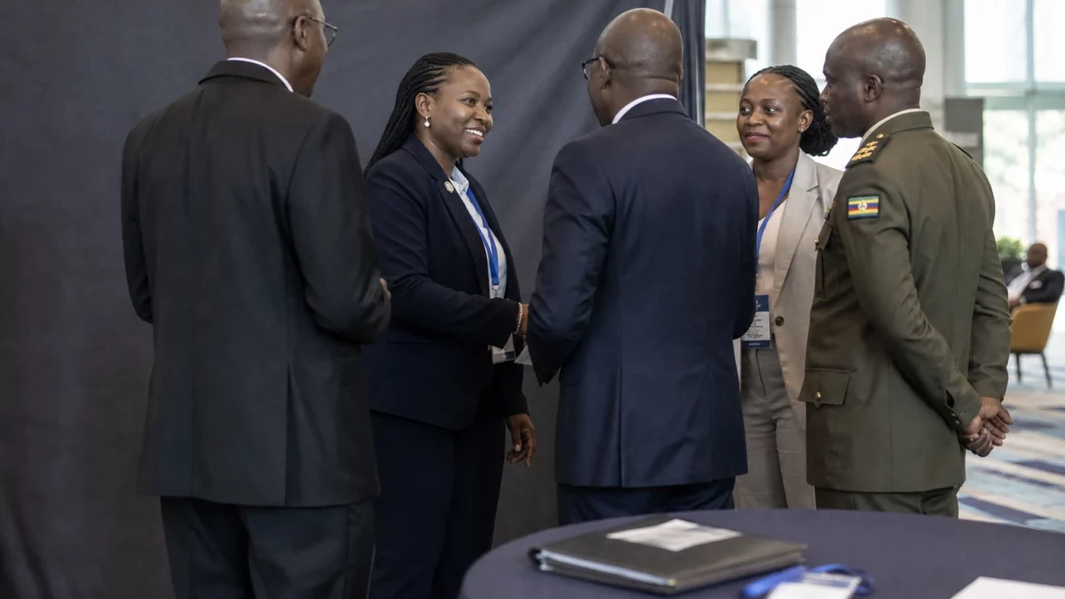 À Kampala, l’Ouganda veut coordonner les armées africaines face aux crises qui dépassent la guerre classique