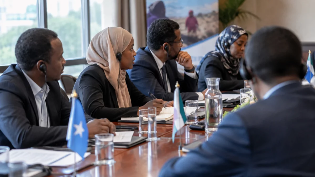 En Somalie, l’éloignement des soins complique la prise en charge des enfants et met les familles déplacées sous pression