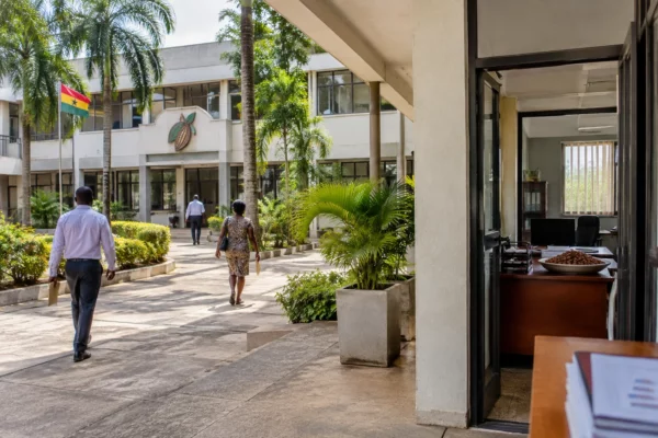 Le Ghana mise sur les investisseurs locaux pour éviter que les retards de paiement ne bloquent les achats de cacao