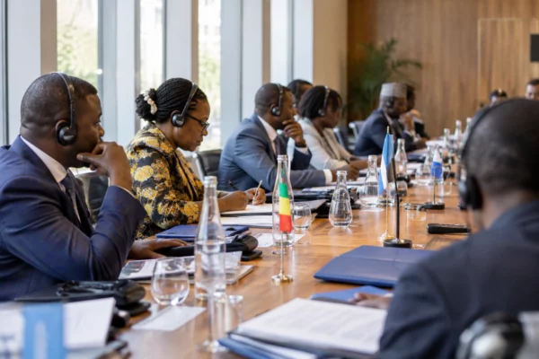 À Dakar, l’AES et la CEDEAO négocient des règles qui pèseront sur les déplacements et les échanges en Afrique de l’Ouest