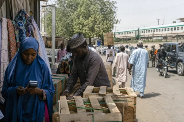 Le Nigeria mise sur le rail Kano–Maradi pour rebattre les cartes du commerce avec le Sahel et le Niger