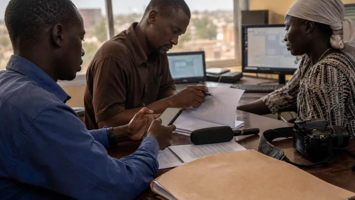 Au Burkina Faso, la libération de fidèles relance le débat sur les libertés religieuses et le sort de l’imam Kindo