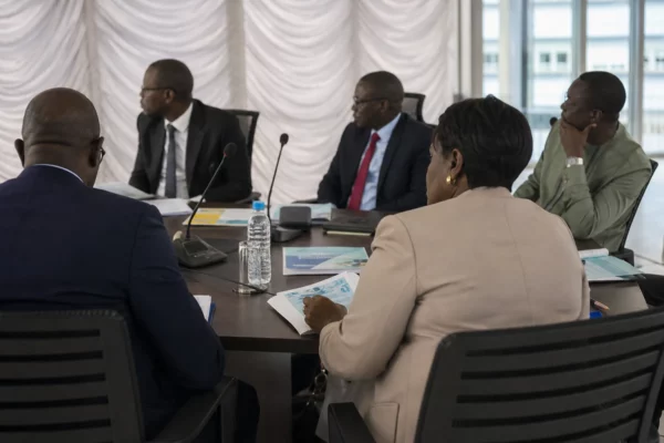 Au Sénégal, Starlink met à l’épreuve l’égalité des règles entre satellite et réseaux télécoms terrestres