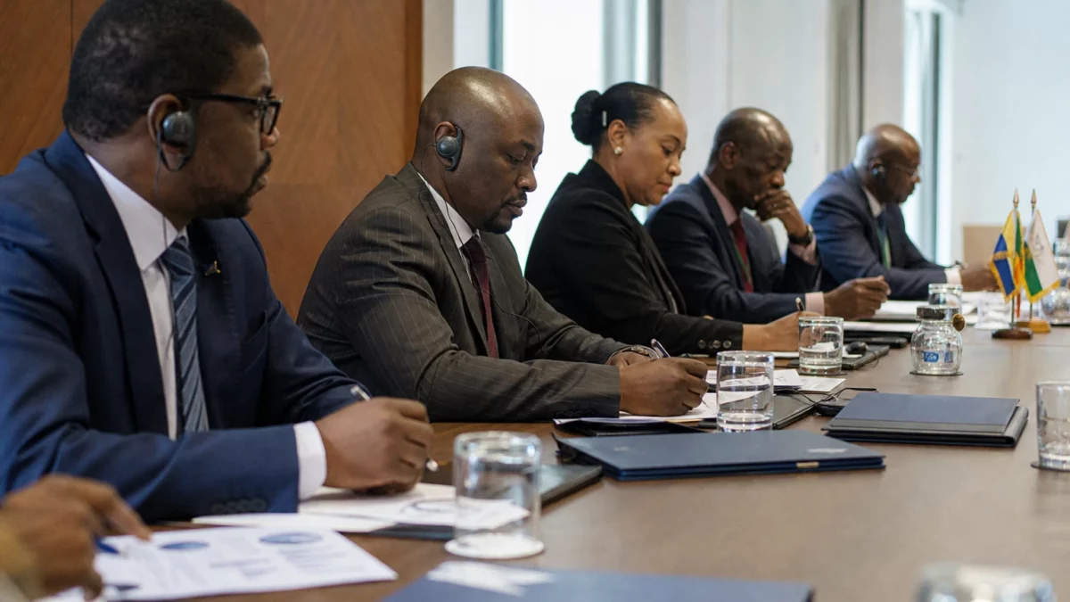 Pénurie de carburant au Gabon : pourquoi les files s’allongent encore dans les stations de Libreville