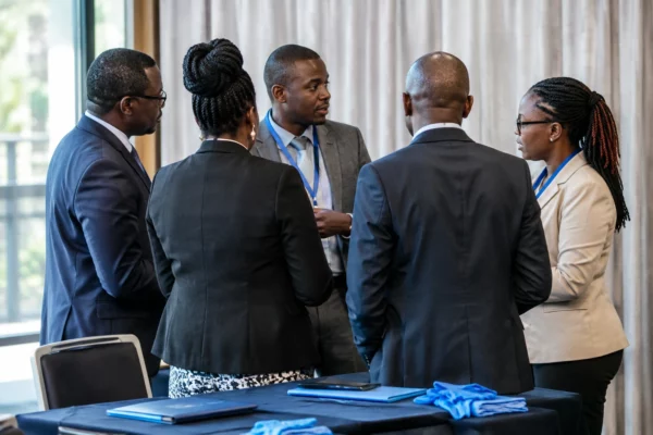 En Ouganda, le contrat américain sur Inmazeb sécurise des stocks sans apporter de réponse à l’épidémie de Bundibugyo