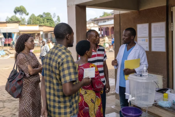 À Bunia, la riposte contre Ebola met à l’épreuve la confiance et les moyens de la RDC face à l’extension régionale