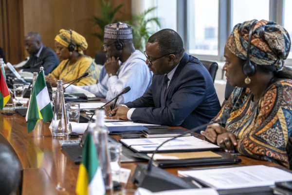 Au Nigeria, la baisse des prix alimentaires freine l’inflation sans encore alléger durablement le coût de la vie